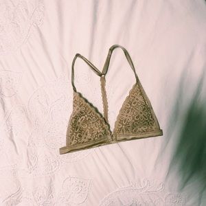 Victoria’s Secret Lace Nude Bralette